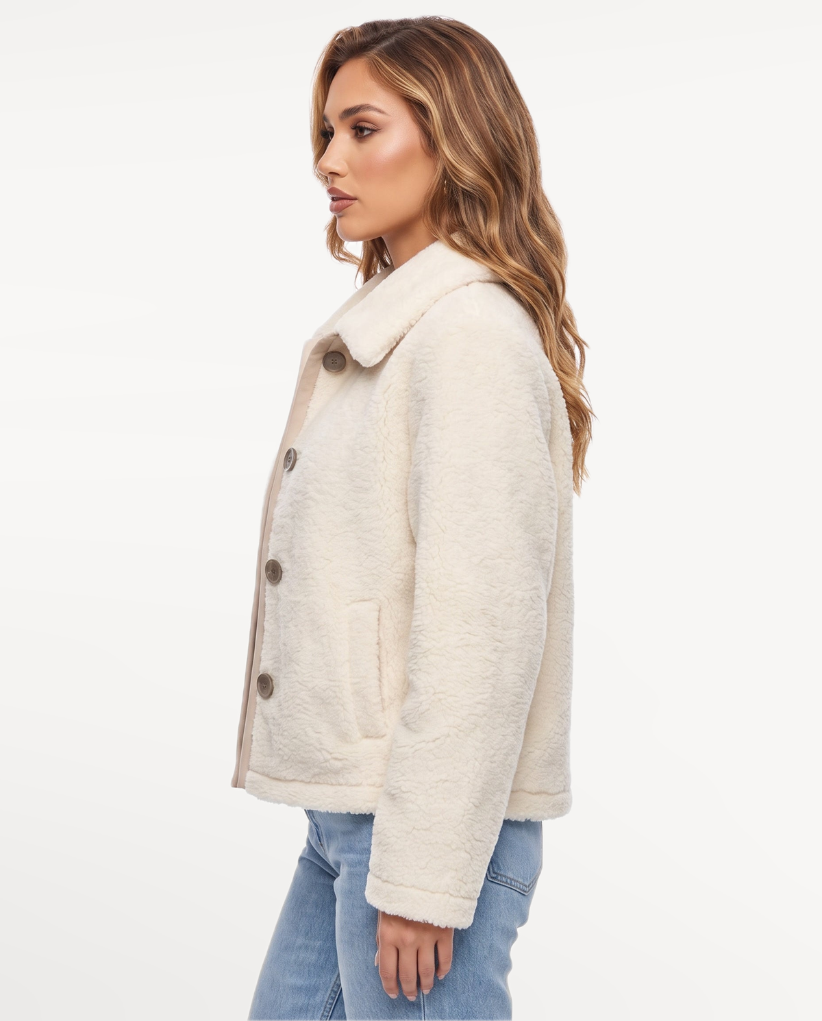 Mila Teddy Jacket in Beige – side view, left | SKU: SOR-MILA-BEI-XS,SOR-MILA-BEI-S,SOR-MILA-BEI-M,SOR-MILA-BEI-L,SOR-MILA-BEI-XL