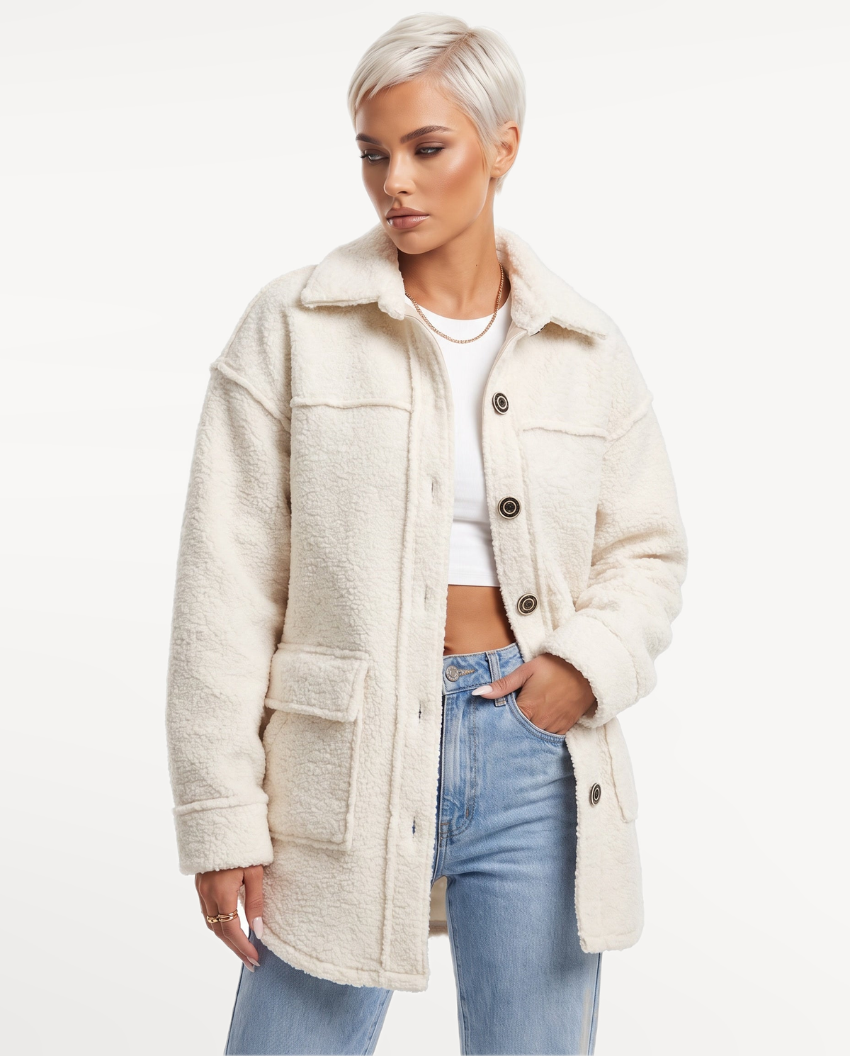 Nina Borg Shacket in White – looking away | SKU: SOR-NINA-WHT-XS,SOR-NINA-WHT-S,SOR-NINA-WHT-M,SOR-NINA-WHT-L,SOR-NINA-WHT-XL