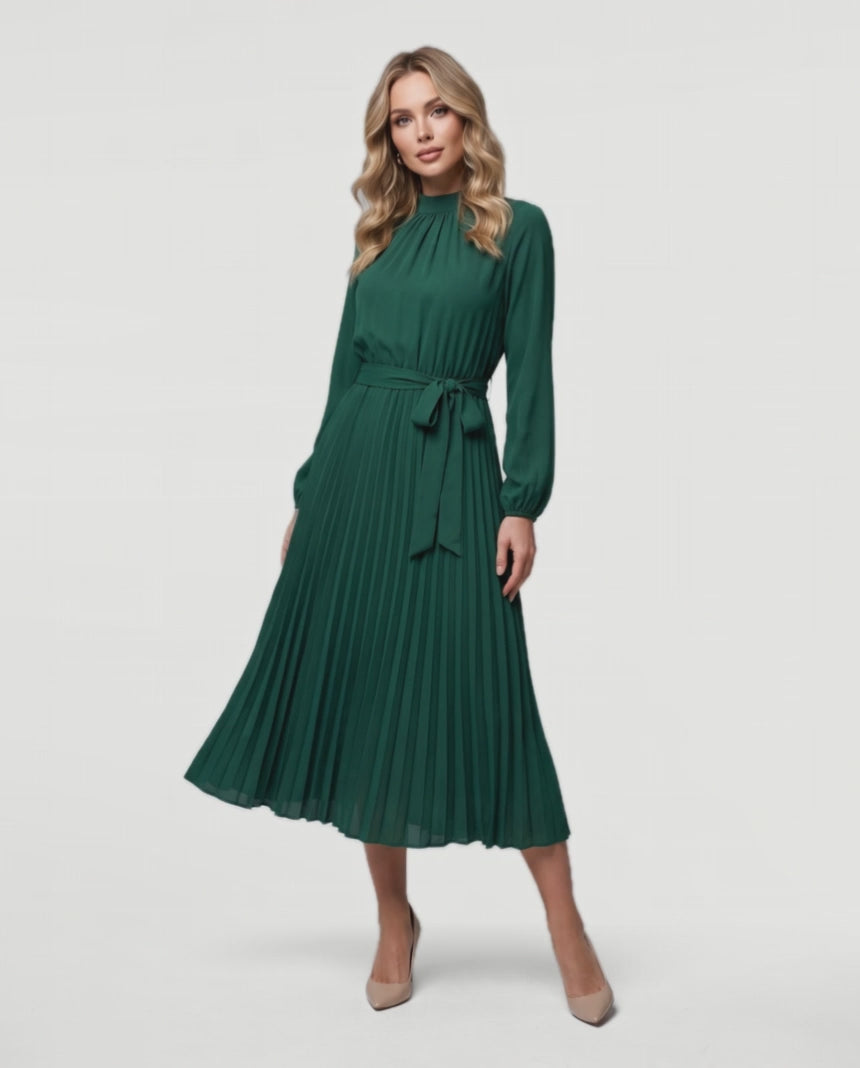 Emerald Bow Dress in Green – video