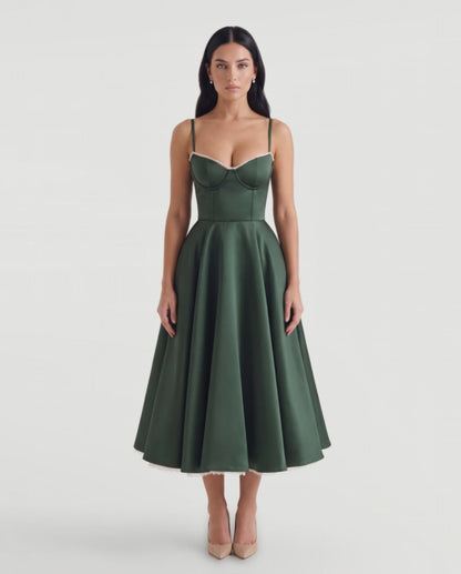 Arielle Midi Dress in green – video