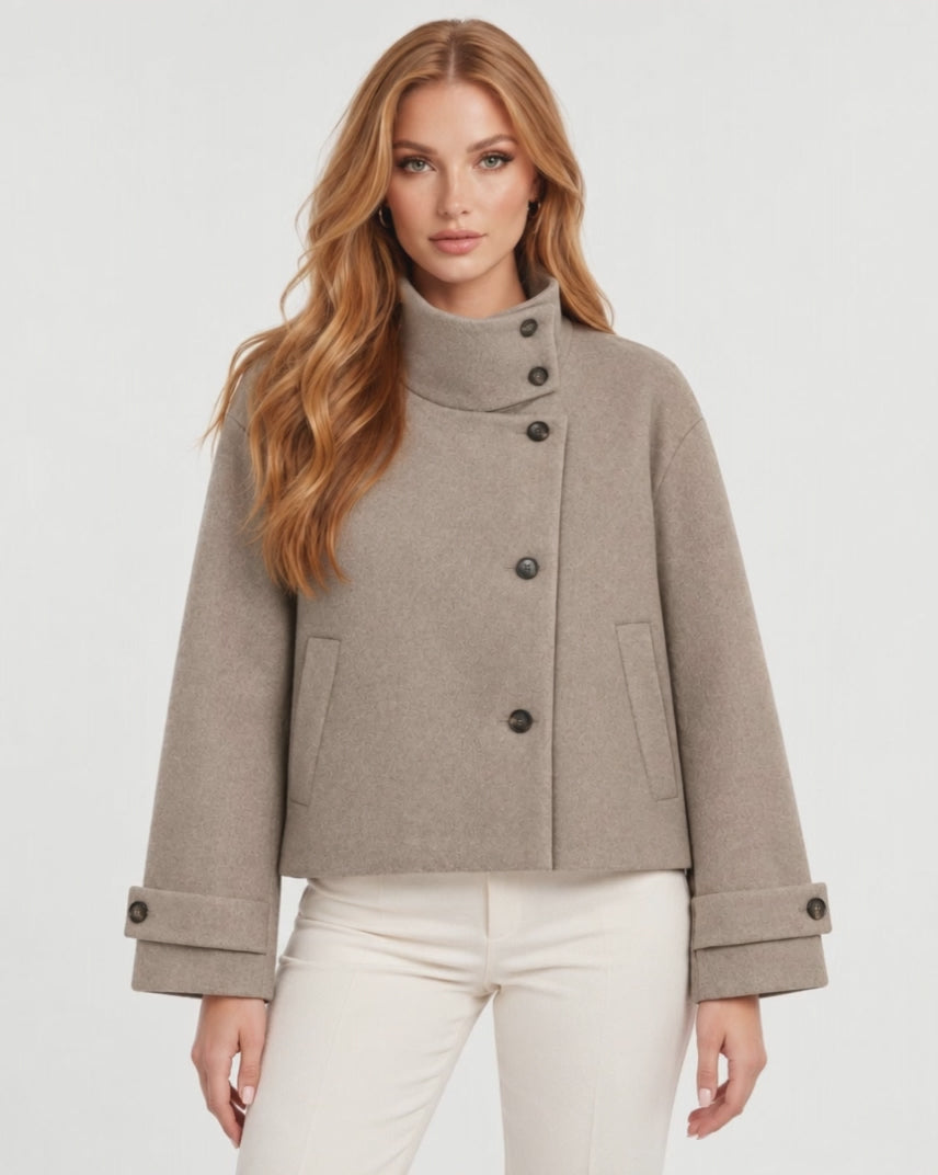 Valerienne Jacket in Light Khaki – video