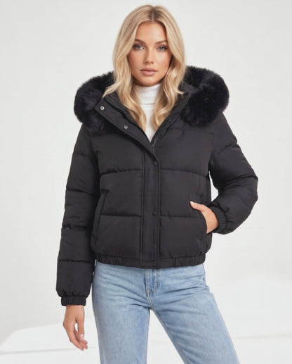 Luna Puffer in Black – video