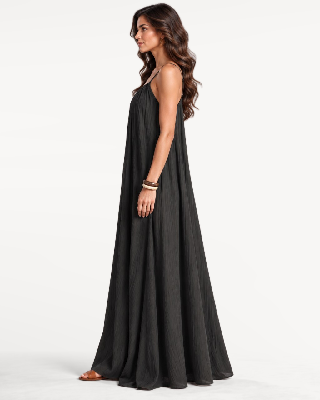Seranova Maxi Dress in Black – Side view
