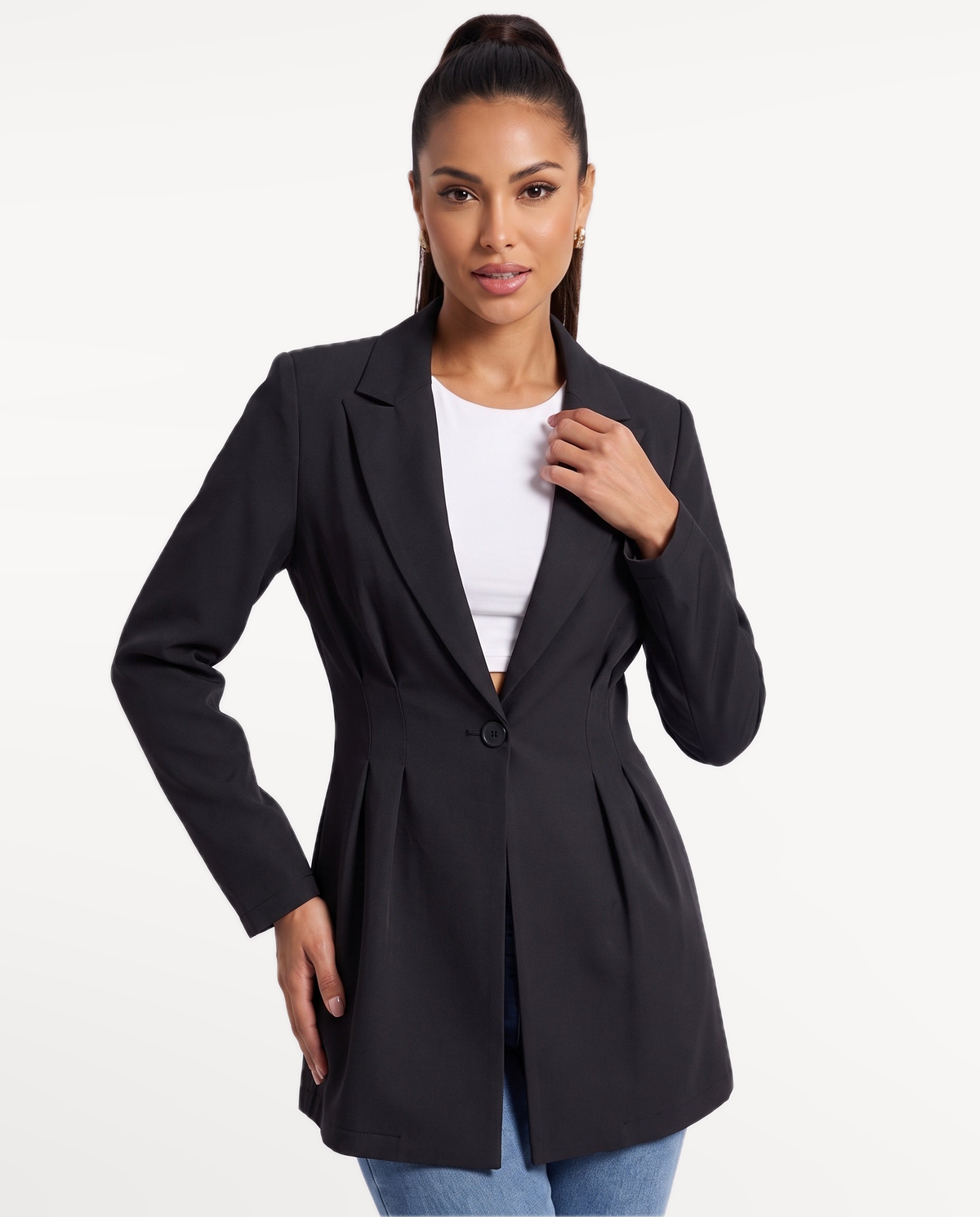 Valeria Tailored Blazer in Black – Studio editorial | SKU: SOR-VALERIA-BLK-XS,SOR-VALERIA-BLK-S,SOR-VALERIA-BLK-M,SOR-VALERIA-BLK-L,SOR-VALERIA-BLK-XL